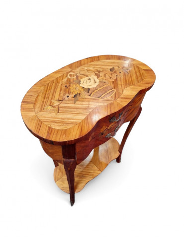 Travailleuse style Louis XV...