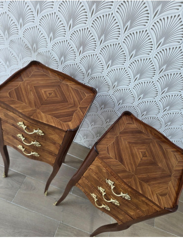 Tables de chevet marquetée...
